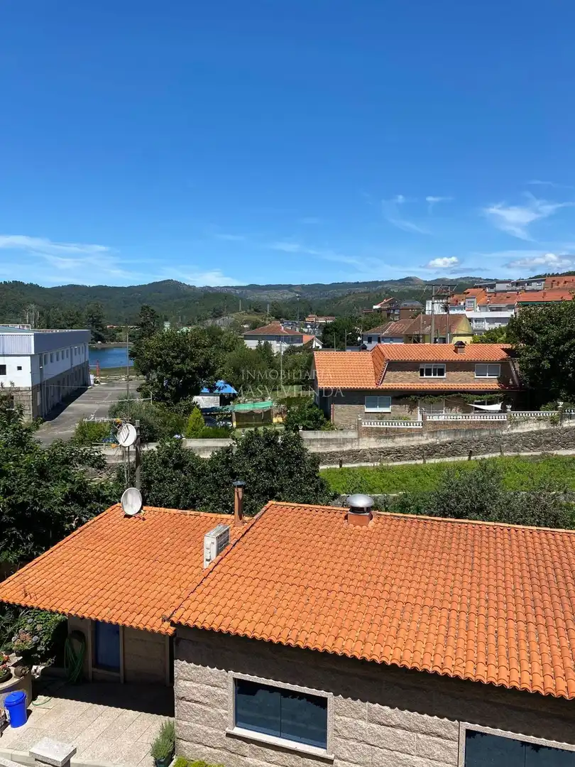 Vista exterior de Piso en venta en Soutomaior con Terraza y Trastero