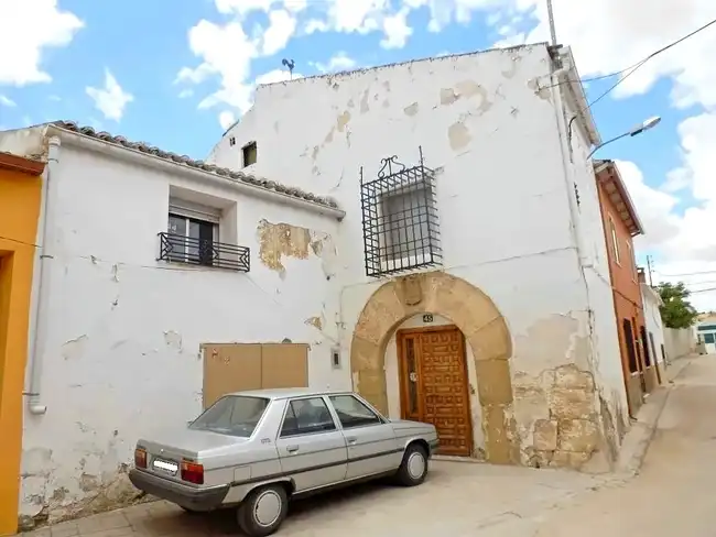 Vista exterior de Piso en venta en Villarejo de Fuentes con Aire acondicionado
