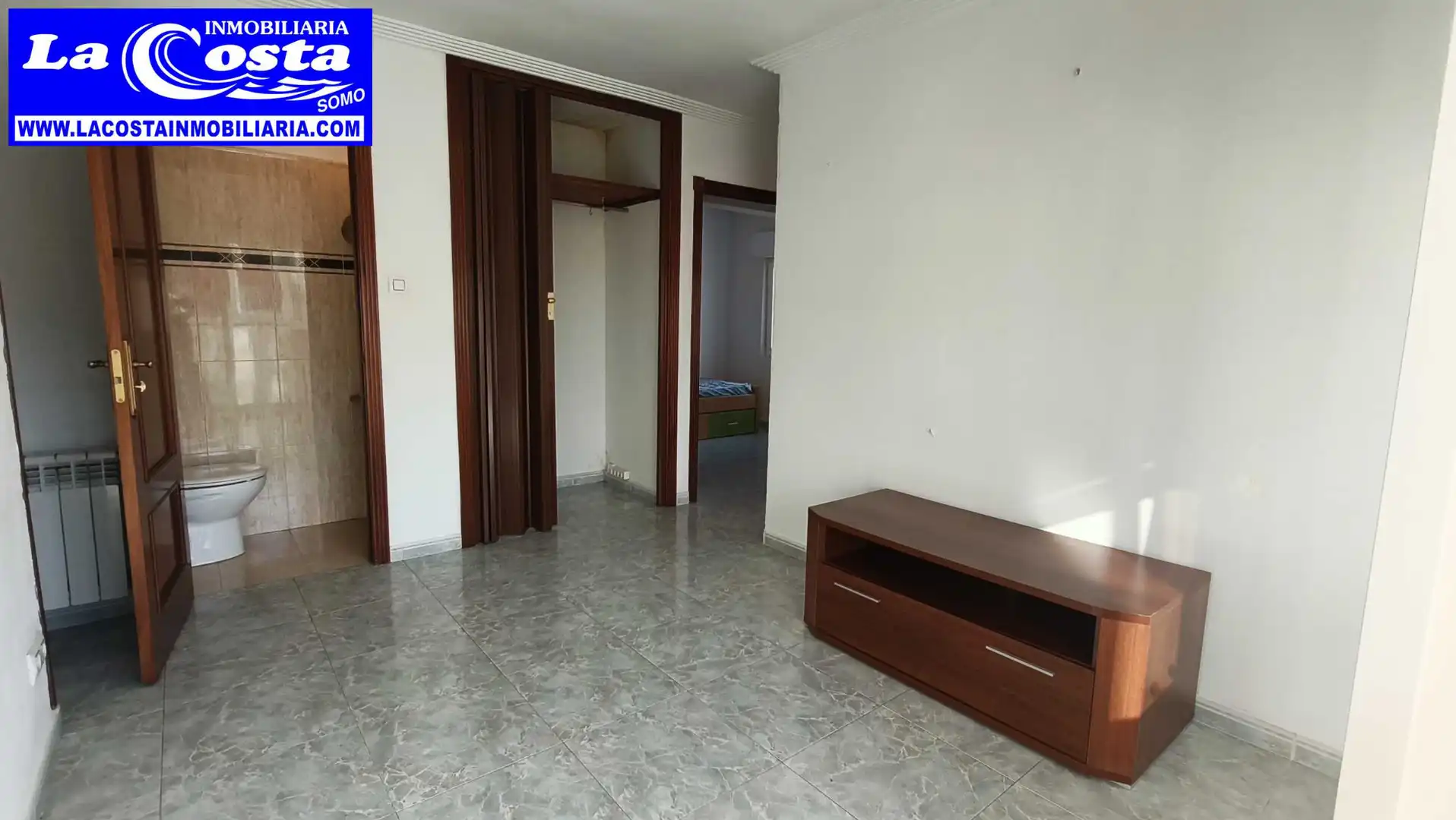 Sala de estar de Piso en venta en Somo