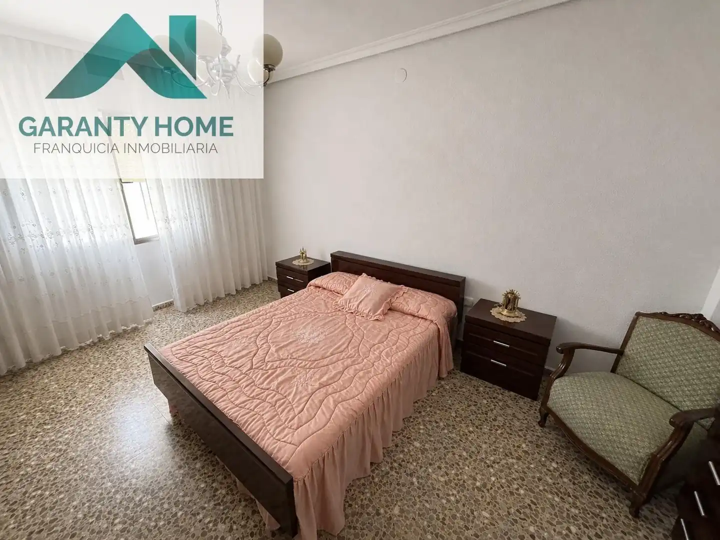 Vista exterior de Piso en venta en Martos con Aire acondicionado y Amueblado