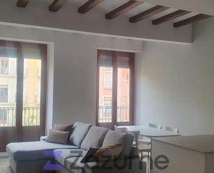 Living room of Flat to rent in  Tarragona Capital  with Parquet flooring, Furnished and Oven