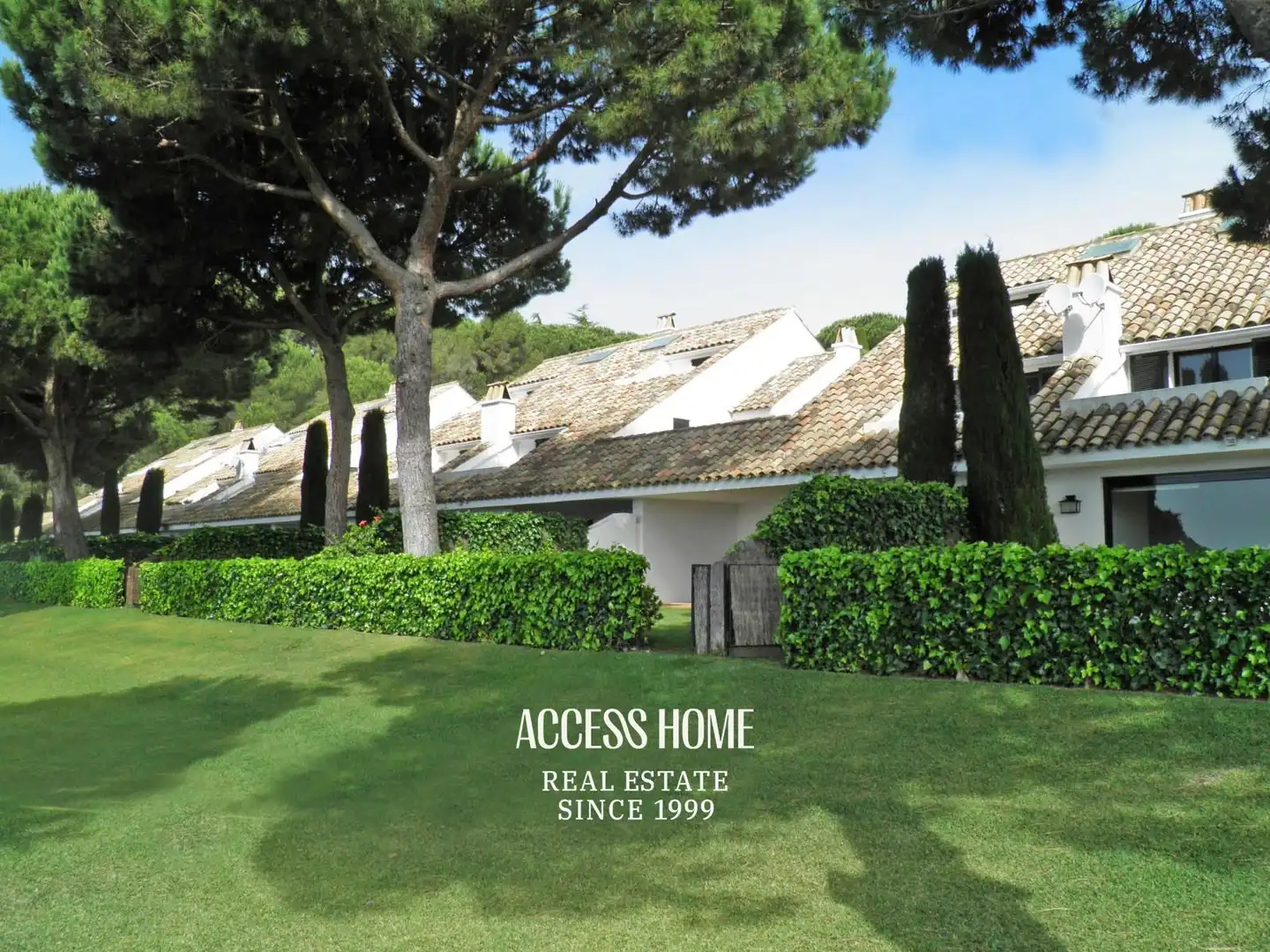 Exterior view of Detached homes for rent in Sant Vicenç de Montalt  with Heating, Terrace and Swimming Pool