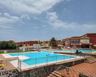 Exterior view of Study to rent in San Bartolomé de Tirajana  with Air Conditioner, Balcony and Community pool