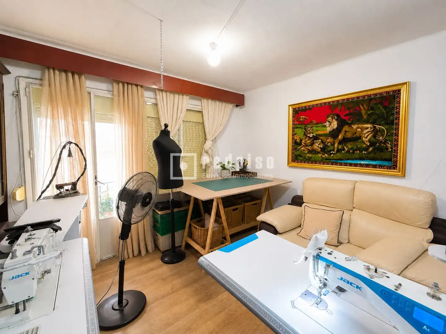 Dormitori de Apartament en venda en Guadalajara amb Calefacció