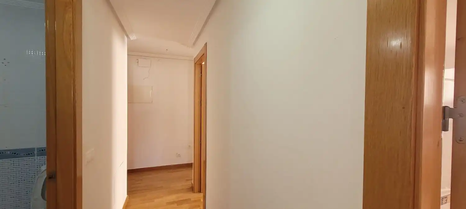 Piso en venta en Balazote con Calefacción, Parquet y Trastero