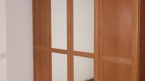 Foto 4 de Piso en venta en De Lastanosa, Barrio del Ave, Zaragoza