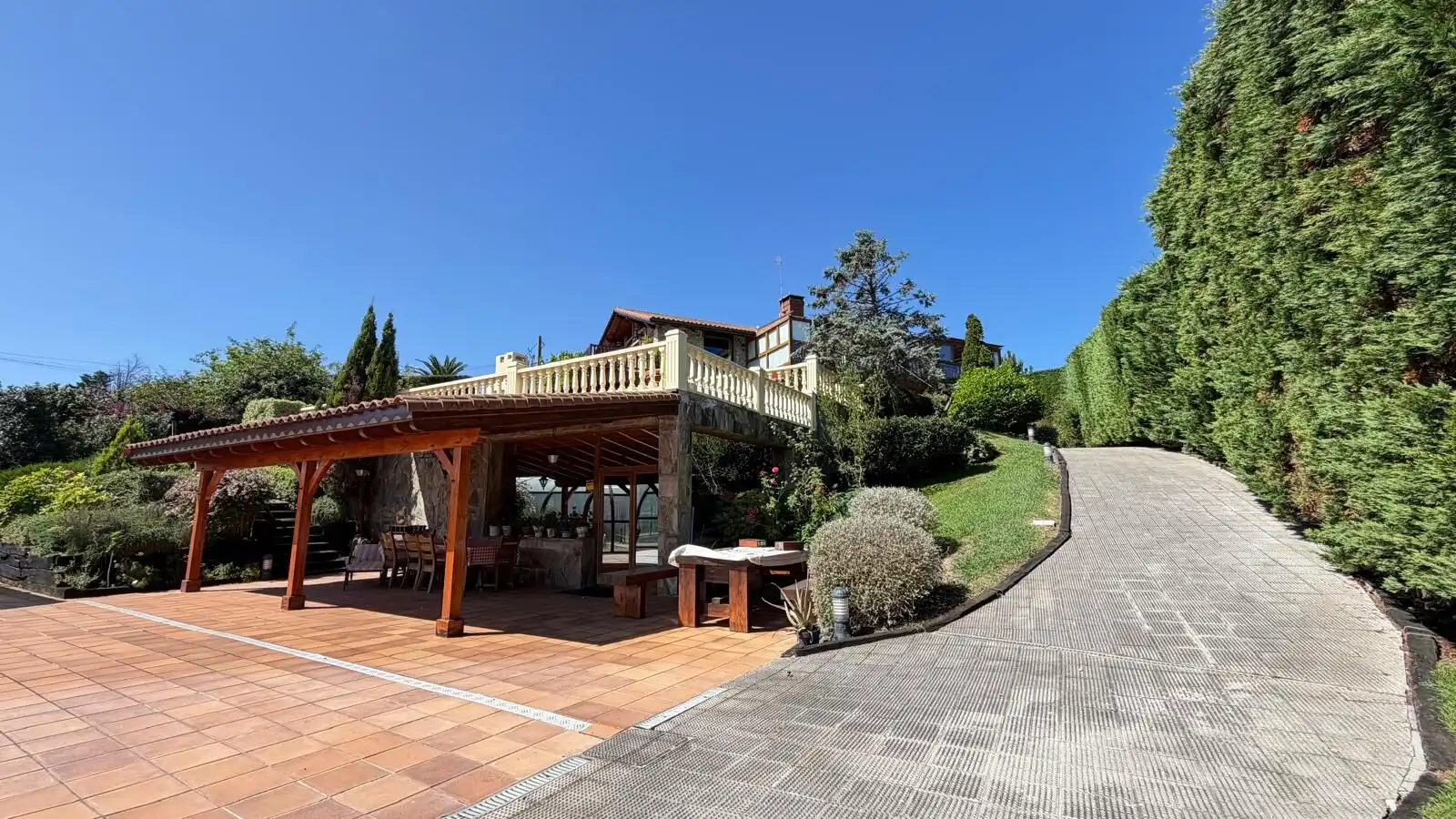 Casa amb terrassa en venda a Barrika