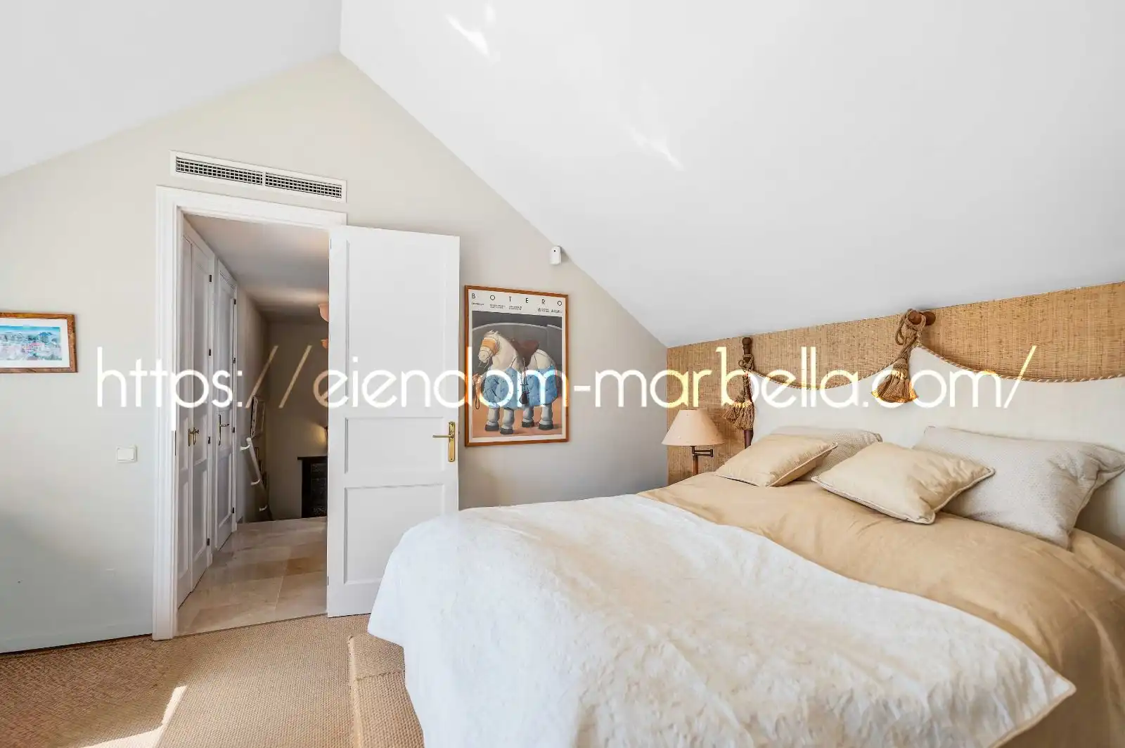 Schlafzimmer von Maisonette zum Verkauf in Marbella mit Klimaanlage, Terrasse und Abstellraum