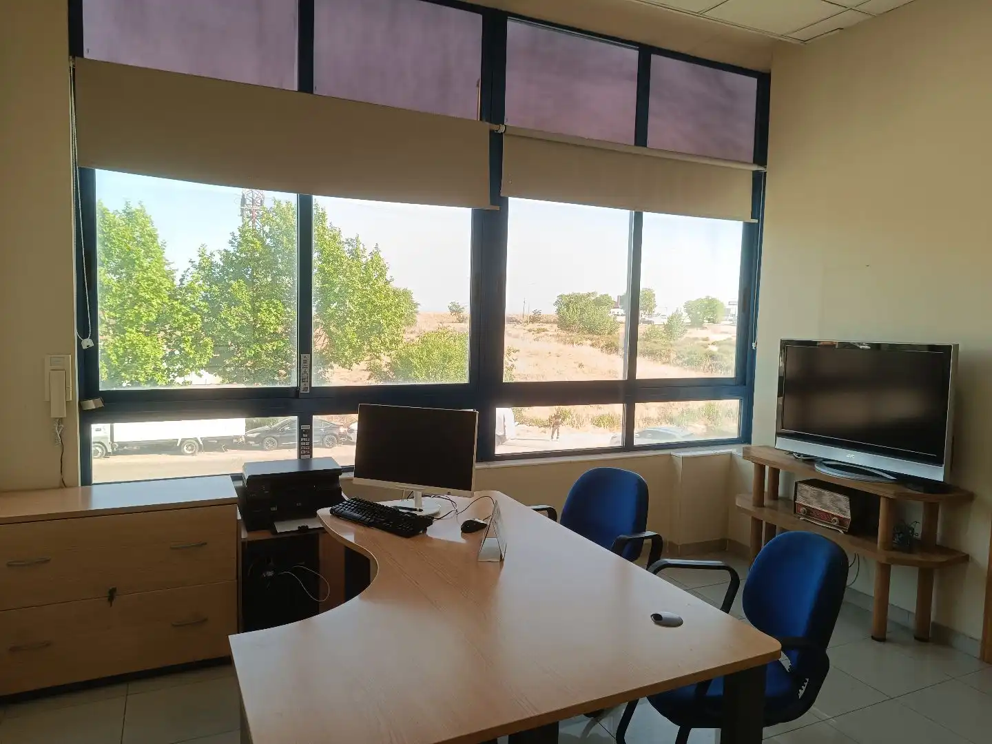 Local de alquiler en Arroyomolinos (Madrid) con Amueblado, Internet y Alarma