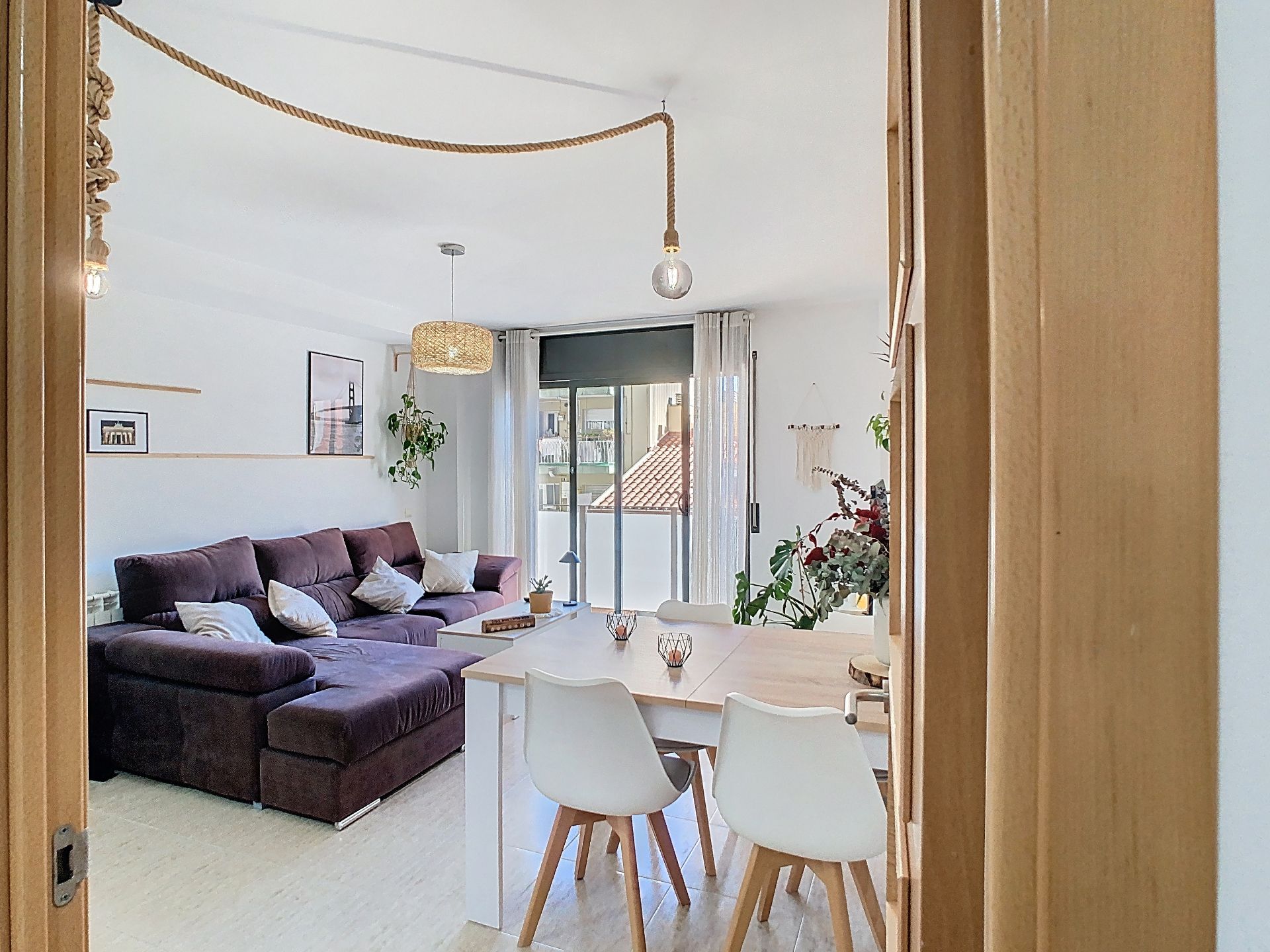 Living room of Flat for sale in Parets del Vallès  with Air Conditioner, Heating and Balcony