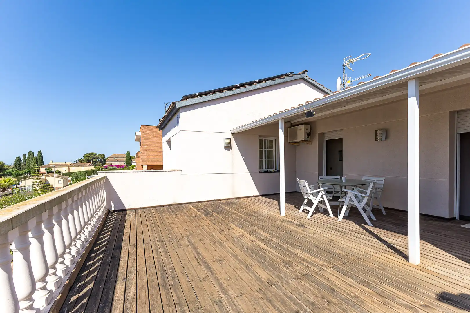 Terraza de Casa o chalet en venta en Cubelles con Aire acondicionado, Calefacción y Jardín privado