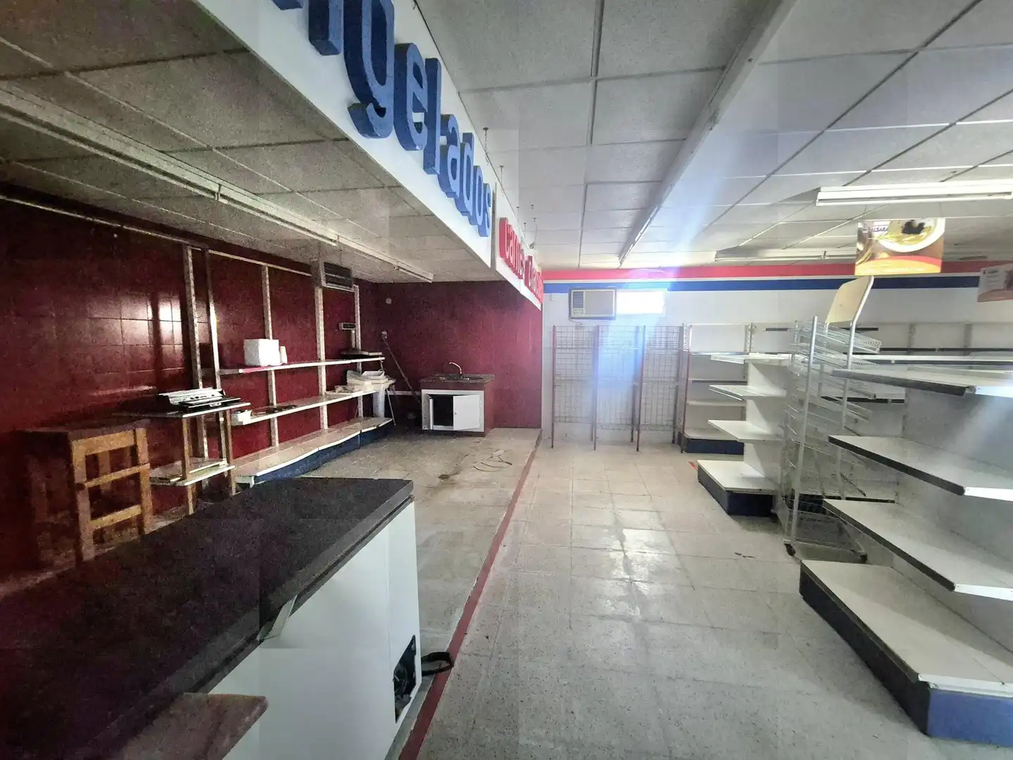 Local en venda en Montijo amb Calefacció