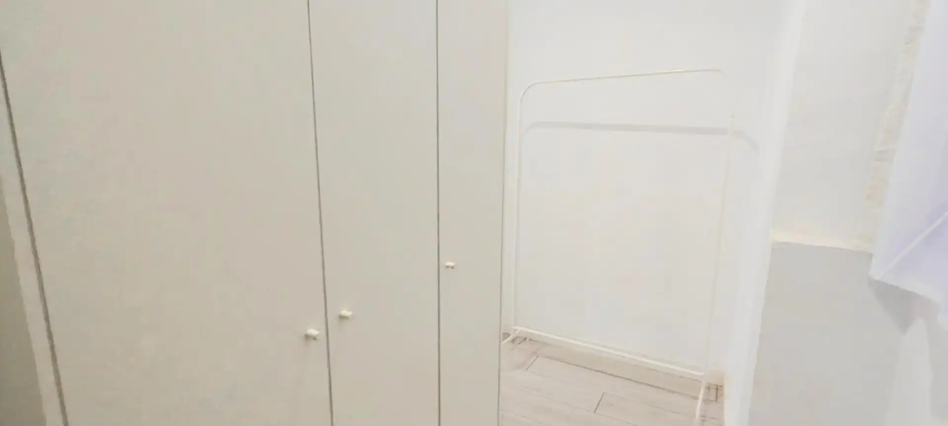 Schlafzimmer von Wohnung zur untervermieten in Beiro