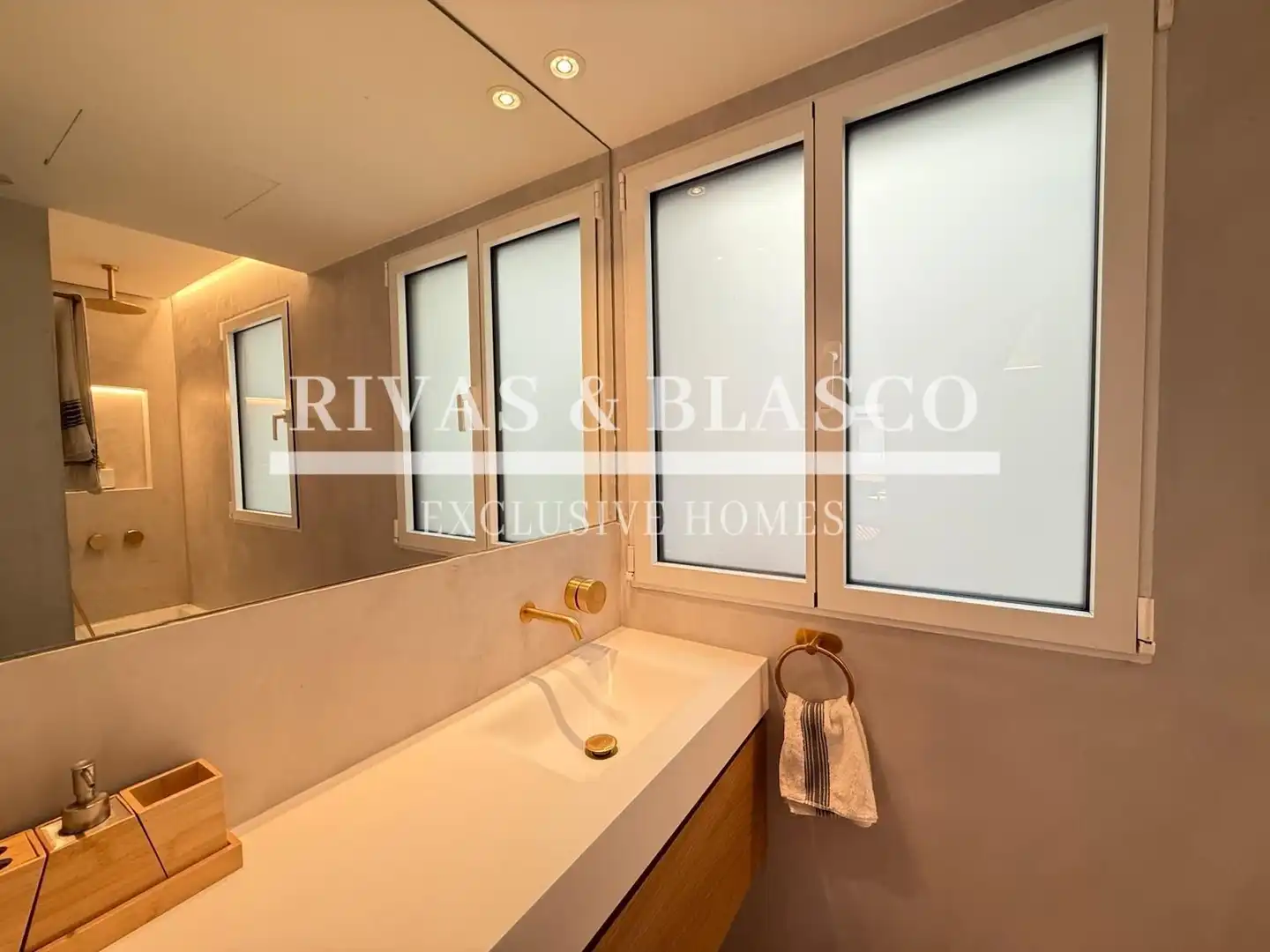 Baño de Apartamento de alquiler en Donostia - San Sebastián  con Calefacción, Terraza y Amueblado