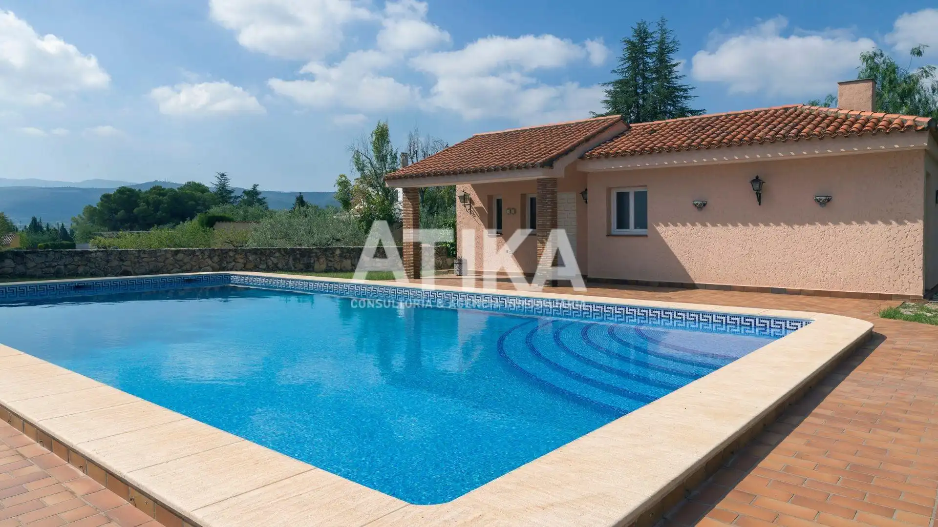 Vista exterior de Casa o chalet en venta en Ontinyent con Calefacción, Terraza y Piscina