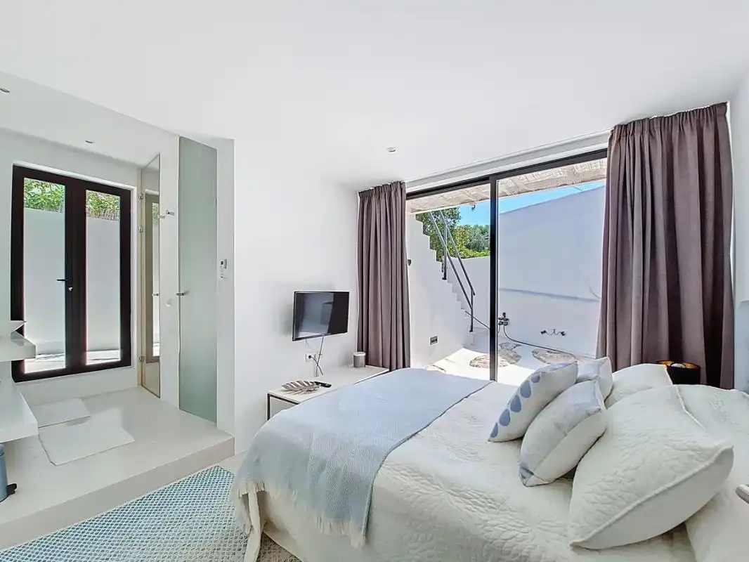 Bedroom of Houses for sale in Sant Josep de sa Talaia  with Air Conditioner, Heating and Terrace