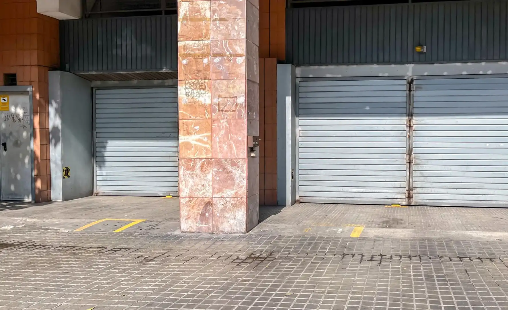 Parking of Garage for rent in Barcelona