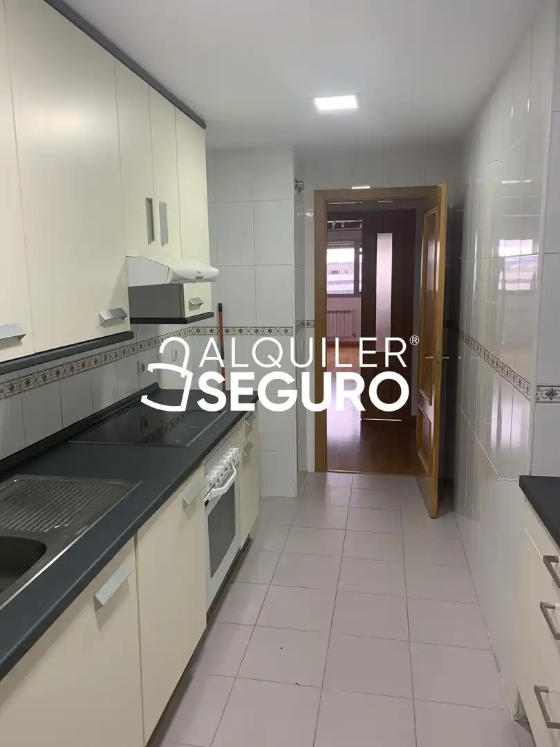 Cocina de Piso de alquiler en Torrejón de Ardoz con Aire acondicionado y Calefacción