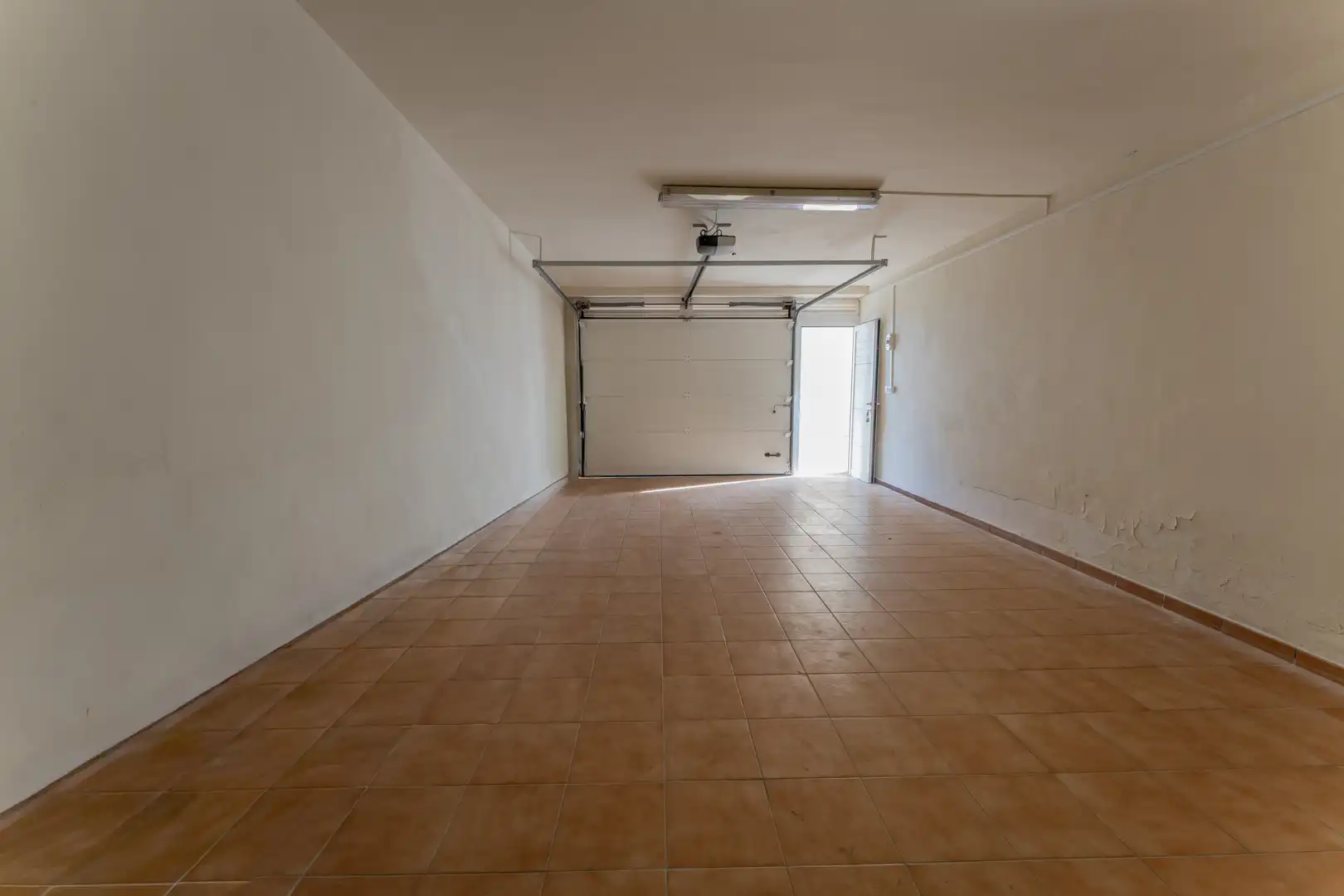 Wohnung zum Verkauf in Elche / Elx mit Heizung, Terrasse und Möbliert