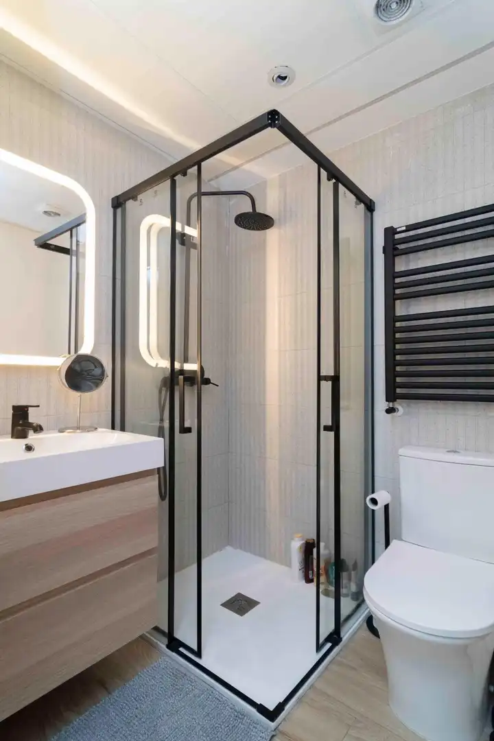 Baño de Piso en venta en Madrid con Aire acondicionado, Calefacción y Terraza