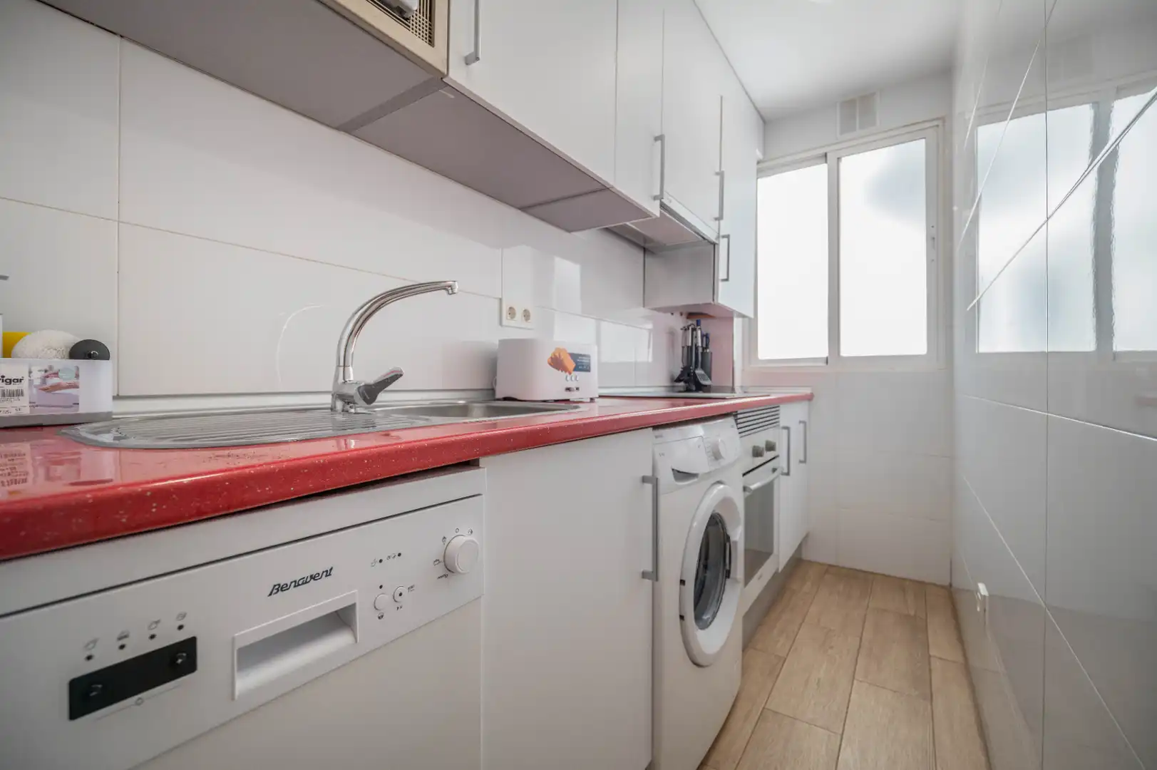 Kitchen of Flat for rent in Granada  with Air Conditioner, Heating and Furnished