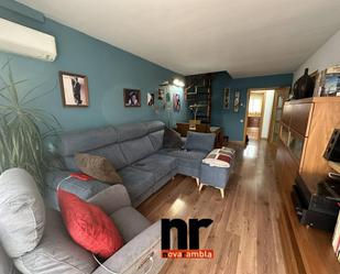 Living room of Duplex for sale in Ripollet  with Air Conditioner, Heating and Parquet flooring