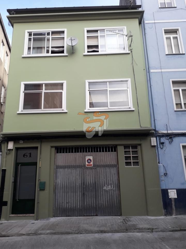 Vista exterior de Pis en venda en Ferrol amb Terrassa
