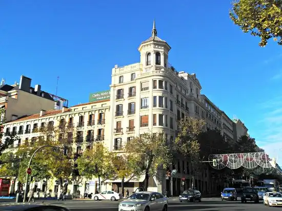 Außenansicht von Gebäude zum Verkauf in  Madrid Capital
