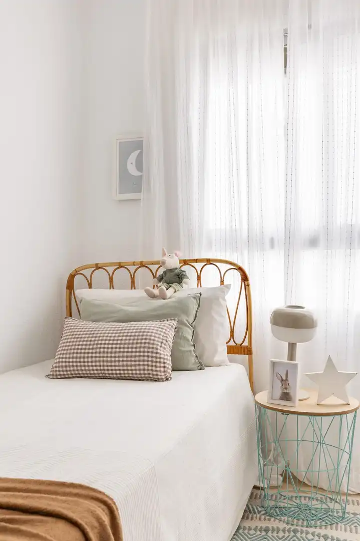 Bedroom of Flat for sale in Valencia  with Air Conditioner