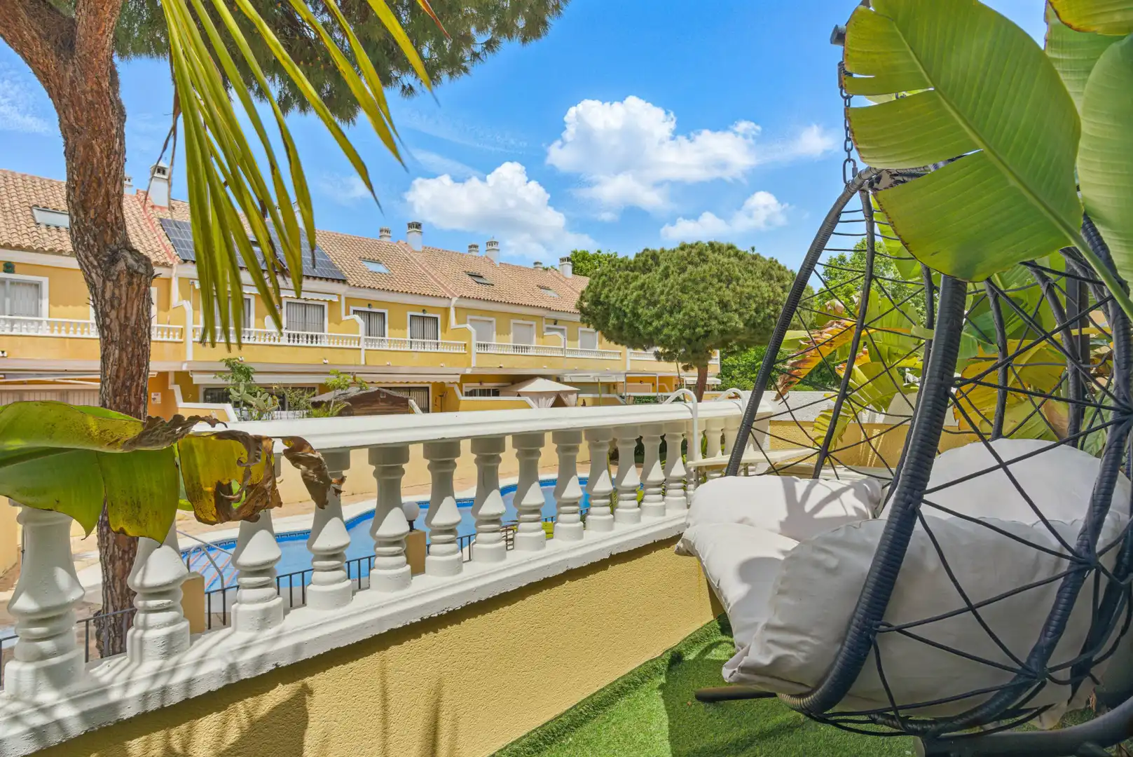 Detached homes for sale in Calahonda