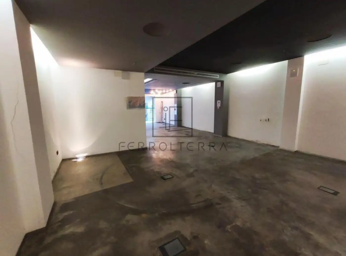 Business premises to rent in Magdalena 48, imagen 2