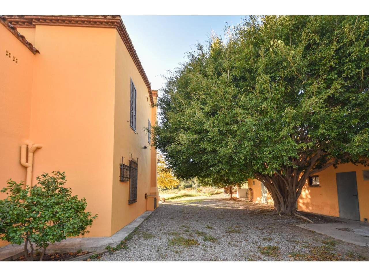Vista exterior de Finca rústica en venda en Sant Andreu de Llavaneres amb Calefacció, Jardí privat i Terrassa