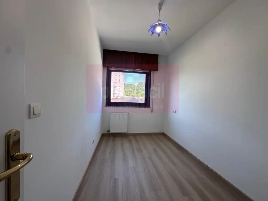 Habitación de Apartamento en venta en Lugo