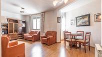 Living room of Flat for sale in  Madrid Capital