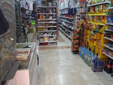 Local comercial en venda a Calle Ollerías 34