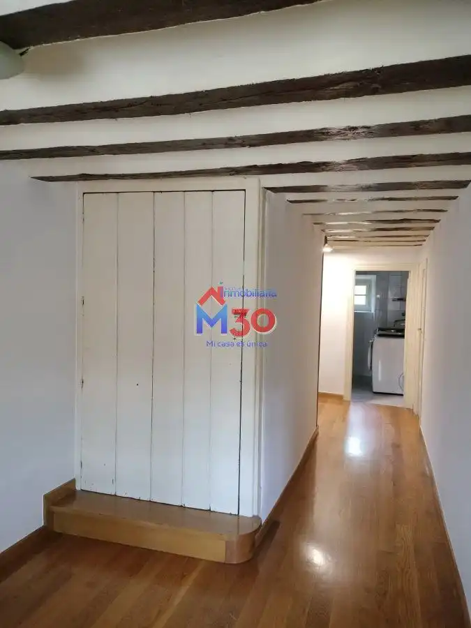 Commercial properties for sale in Valdegovia / Gaubea