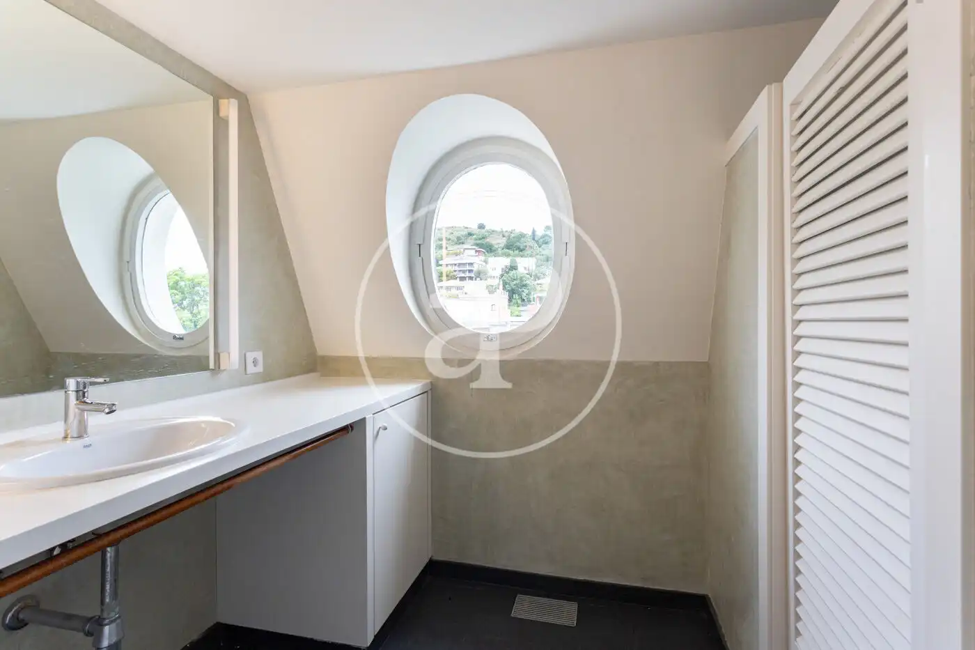 Baño de Casa o chalet de alquiler en Barcelona con Aire acondicionado, Calefacción y Terraza