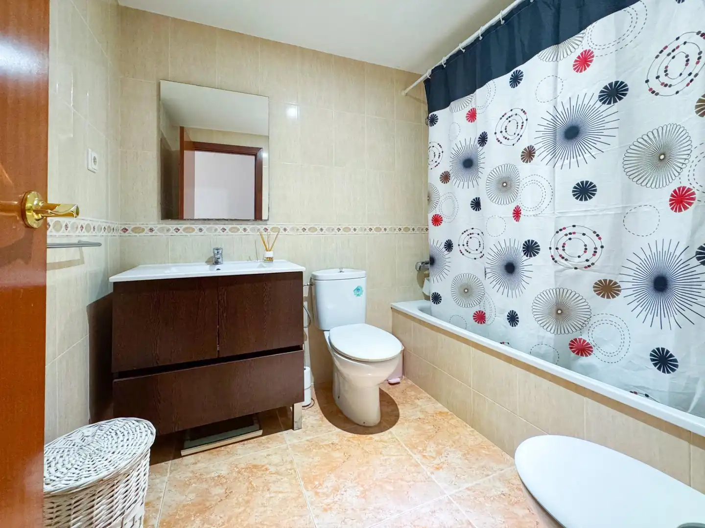 Bathroom of Flat for sale in Salou  with Heating, Private garden and Terrace