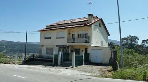 Foto 2 de Piso en venta en Negros-cabeiro, 107, Redondela, Pontevedra
