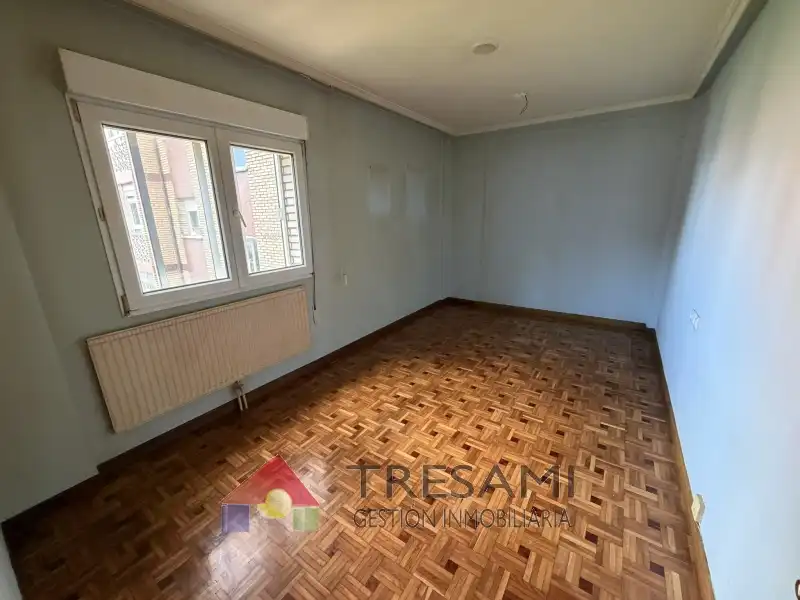 Flat for sale in Gijón   with Heating