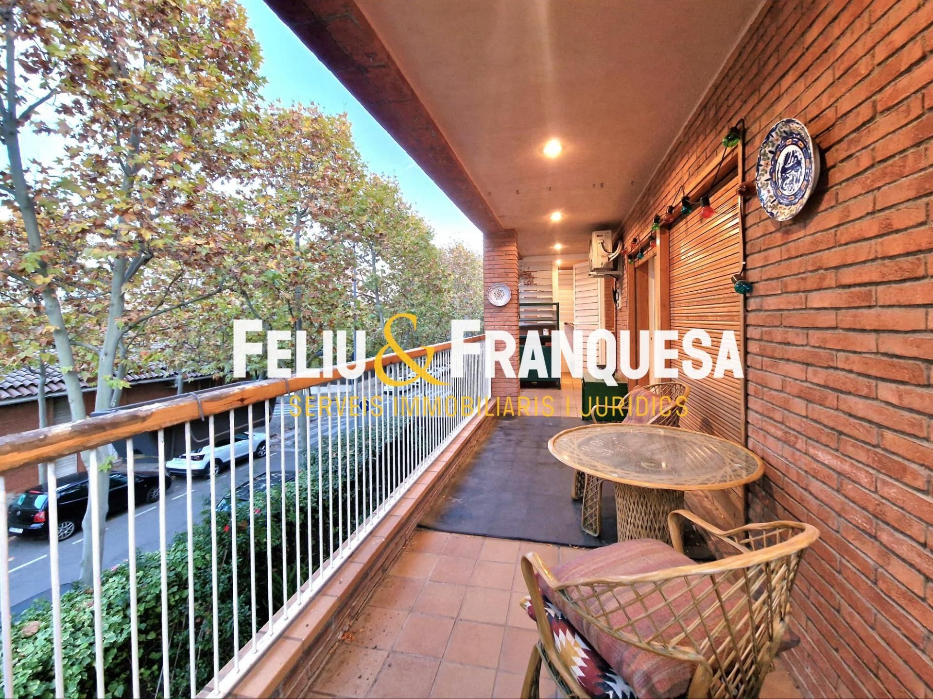 Pis en venda a de Domènec Oristrell, Colomer