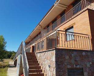 Vista exterior de Apartament en venda en La Robla 