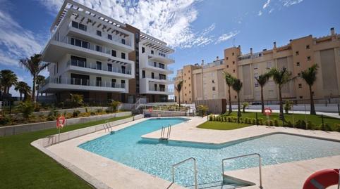 Photo 5 of Flat for rent in Calle John Lennon, Playamar - Benyamina, Torremolinos