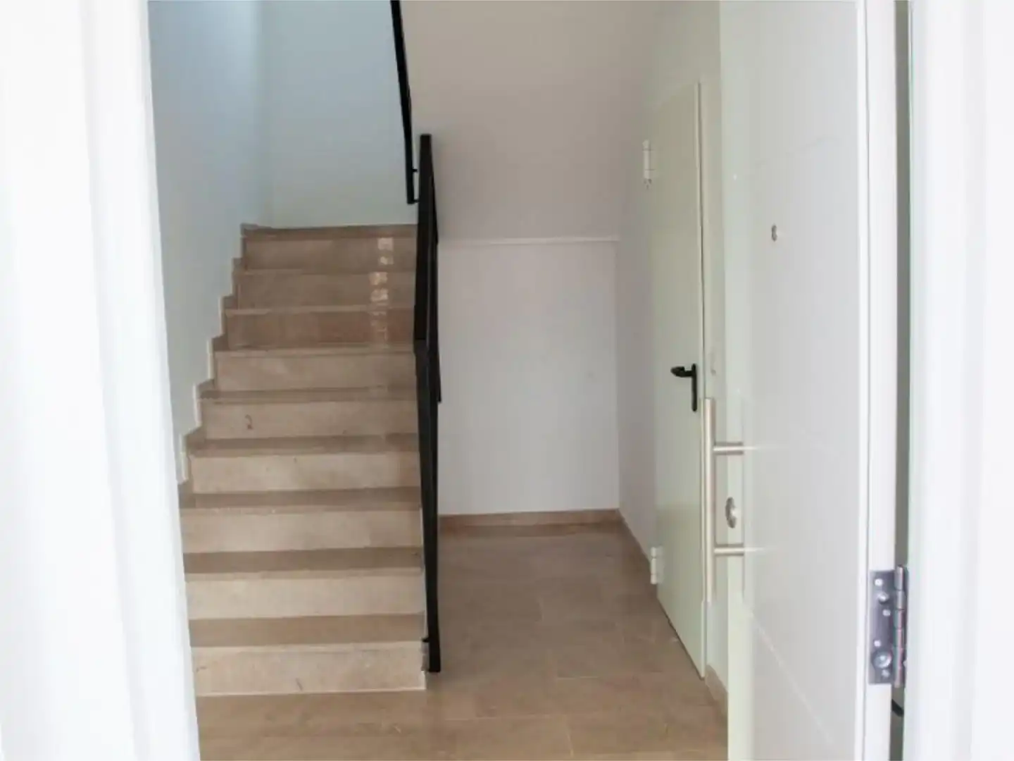 Piso en venta en Villa de Otura con Jardín privado