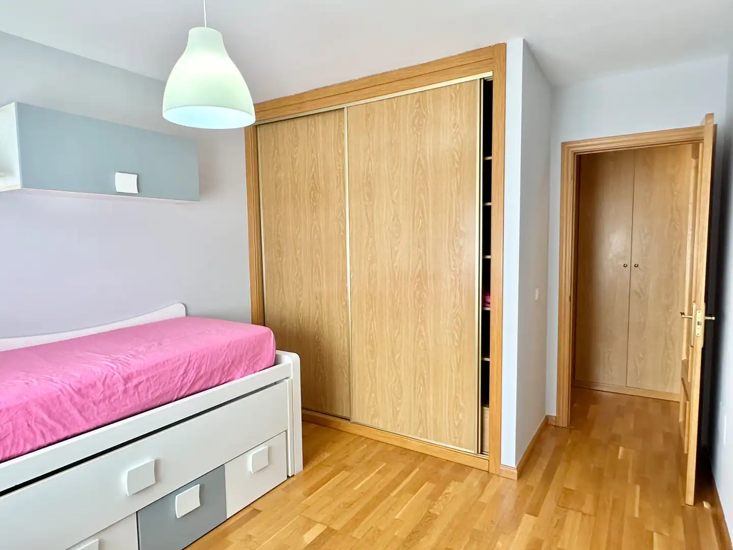 Habitación de Casa o chalet de alquiler en Zaratán con Calefacción, Jardín privado y Parquet