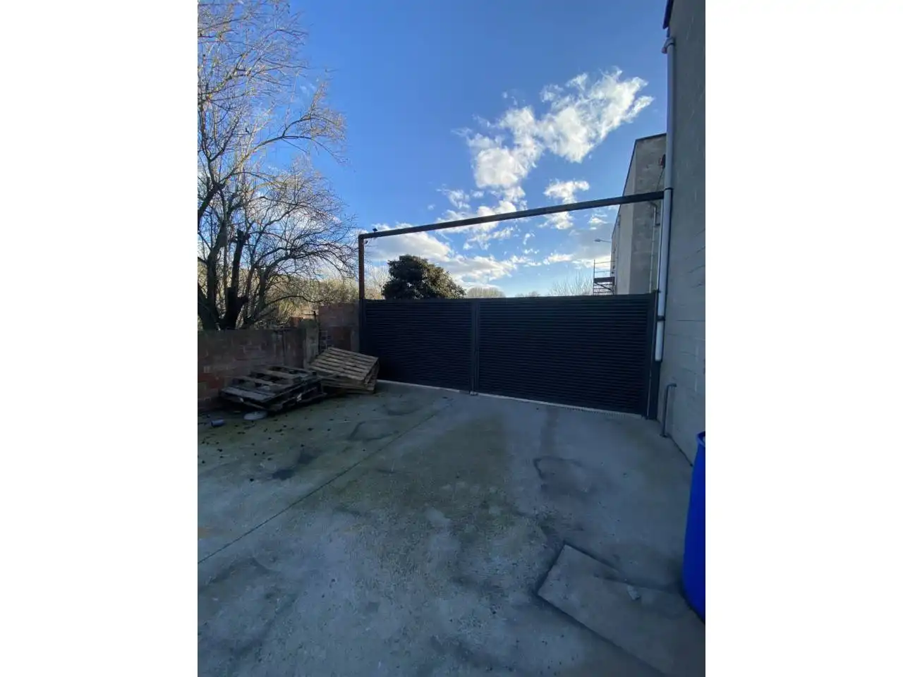 Nave industrial en venta en Sarrià de Ter