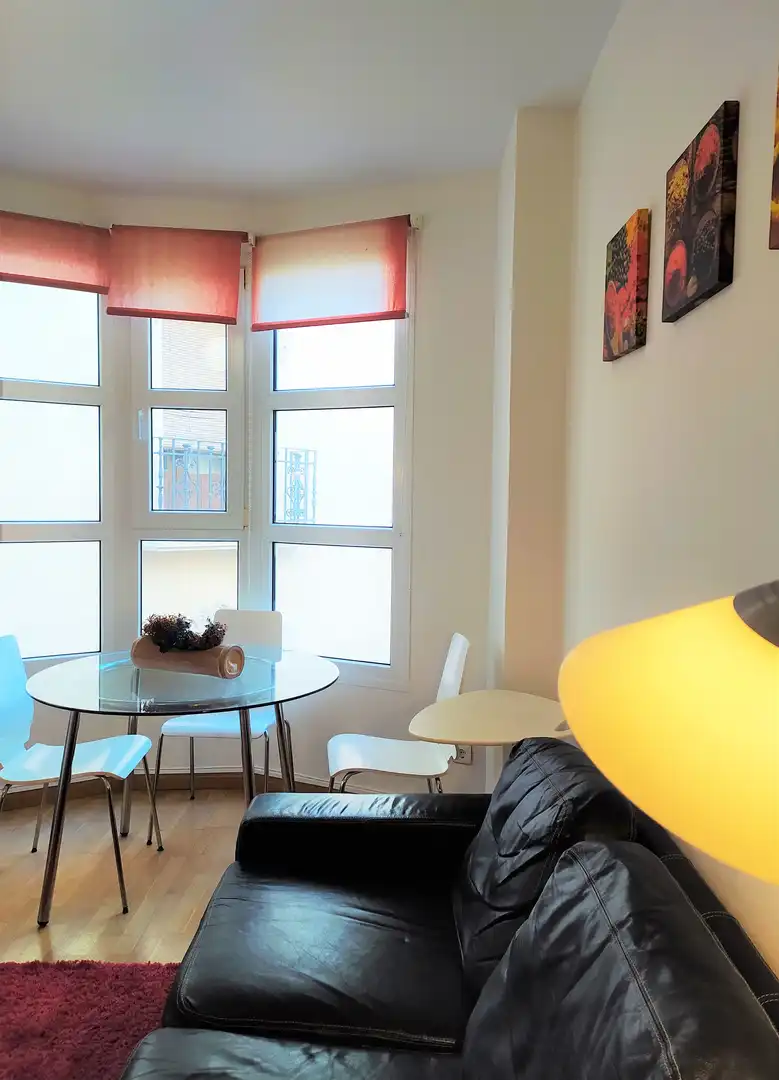 Wohnung zur Miete in Calle de Santiago, Alfonso