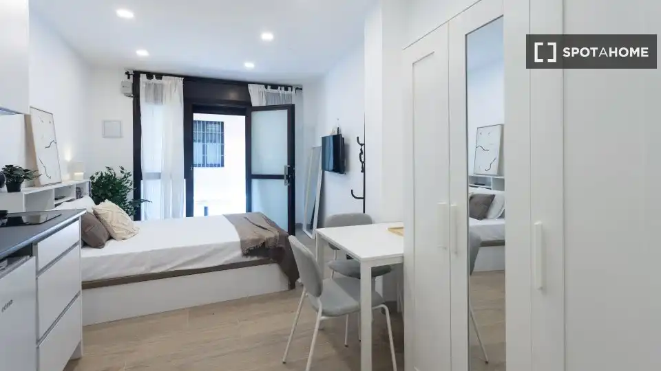null hab, 1m² en Palacio, Centro, Madrid - Image 3
