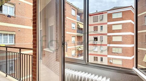 Foto 2 de Piso en venta en Avenida Perez Galdos, Juzgados, Logroño