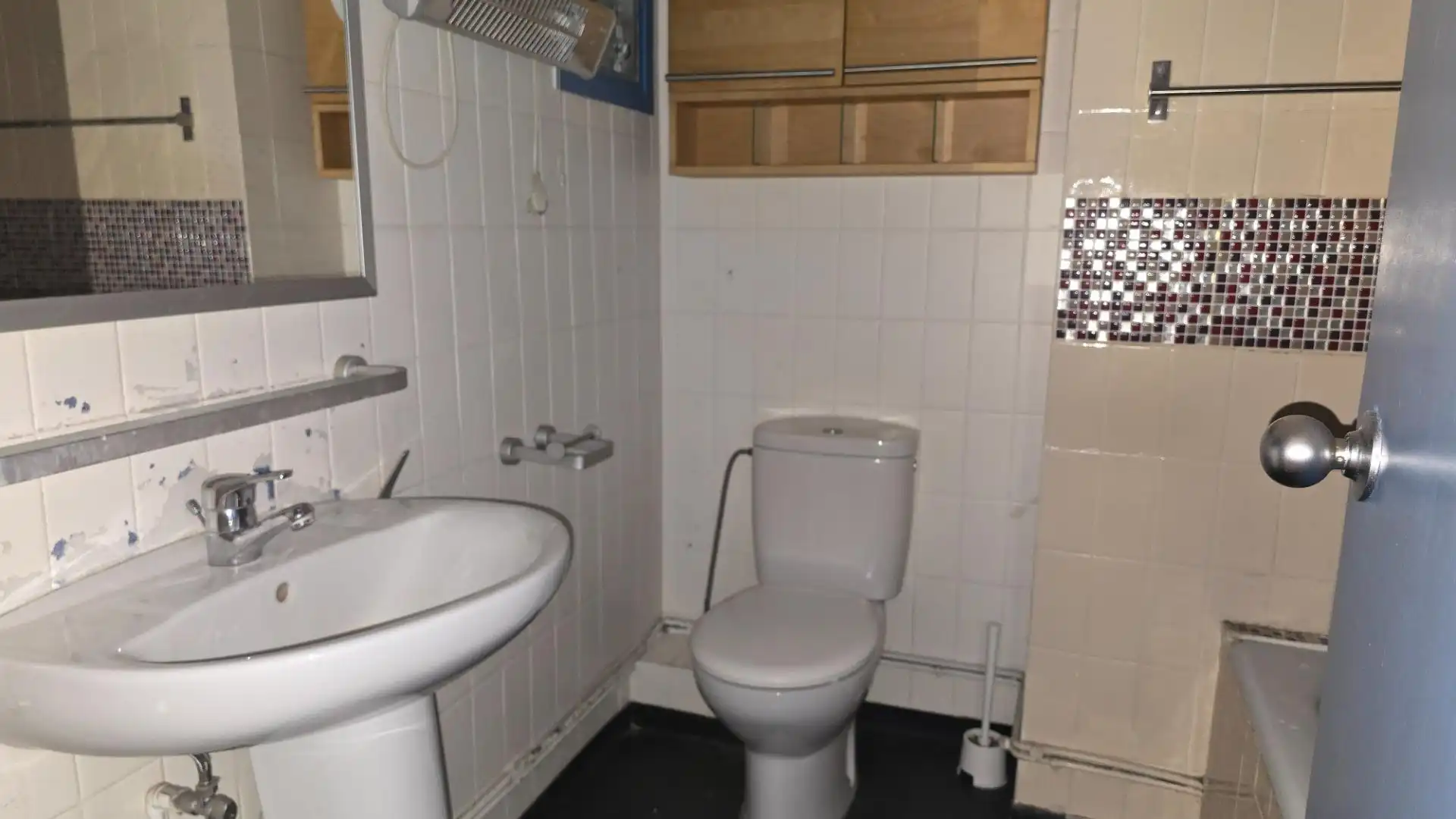 Bany de Pis en venda en Barcelona amb Calefacció, Parquet i Balcó